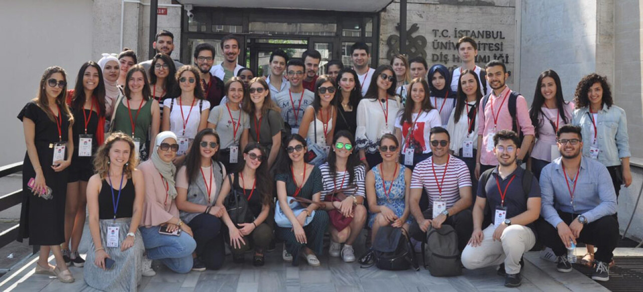 2. Uluslararası Diş Hekimliği Yaz Kampı Sona Erdi