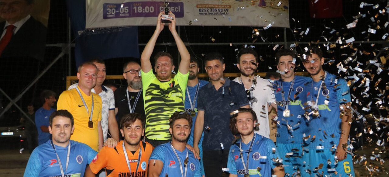 Plaj Futbolu’nda şampiyon Yuvacıkspor