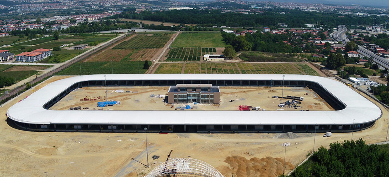 Yeni Hal Kompleksinin kaba inşaatı tamamlandı