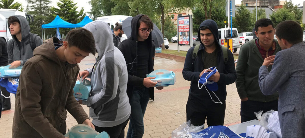 'Gez-Gör Kocaeli' standına öğrencilerden yoğun ilgi