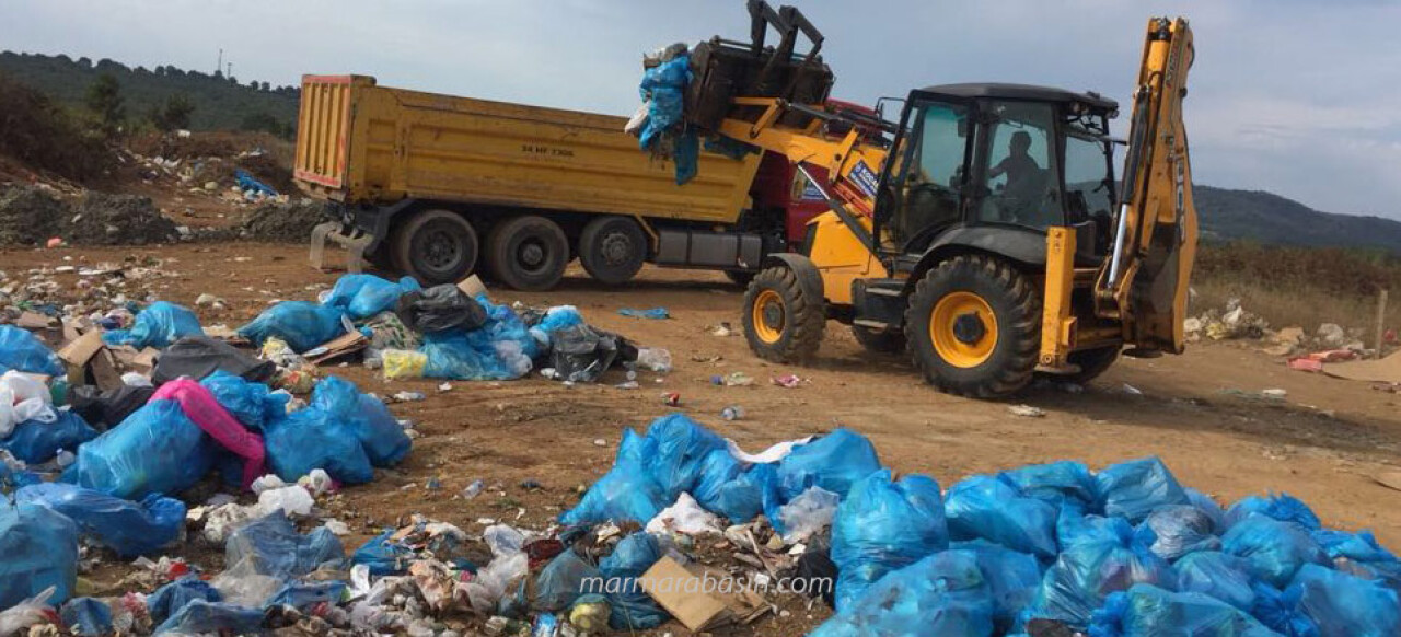 Sahillerden 945 ton çöp toplandı​