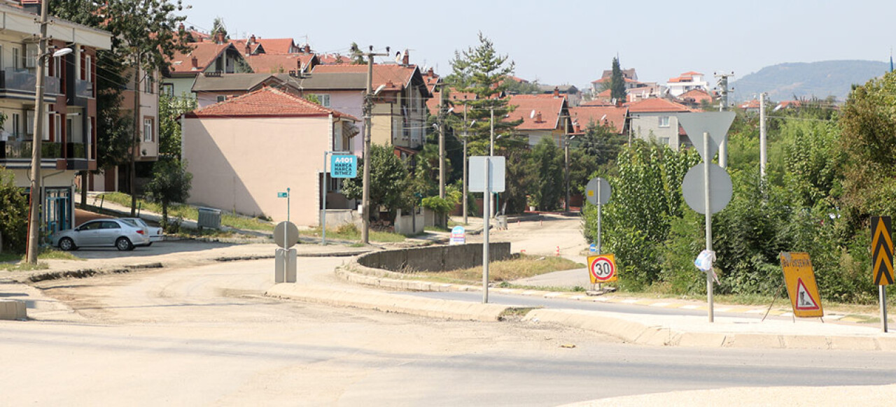 Erenler Bağlar Caddesi yenileniyor