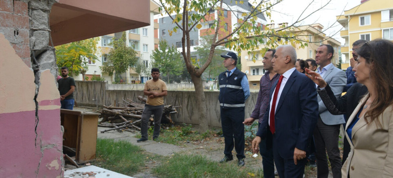 Bozbey 'Görükle’deki bina bir an önce yıkılmalı'