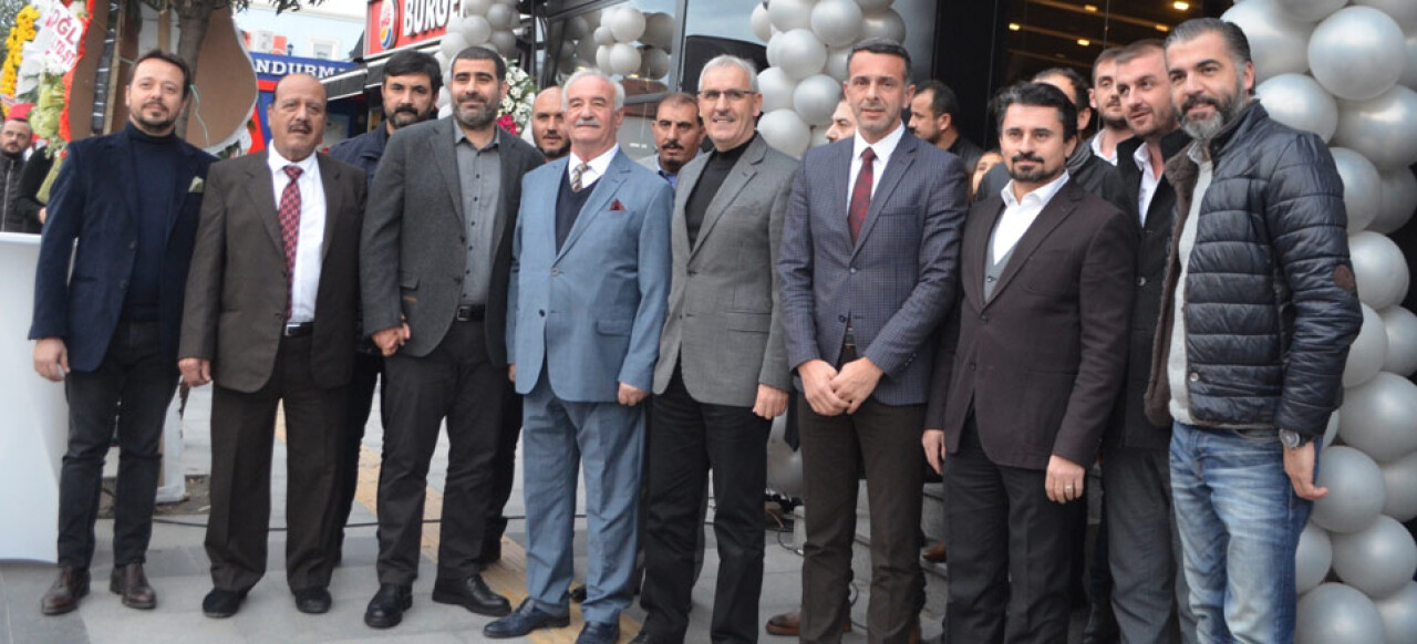 Serdivan’da Gevvrek Tavuk & The Joud Caffee hizmete girdi