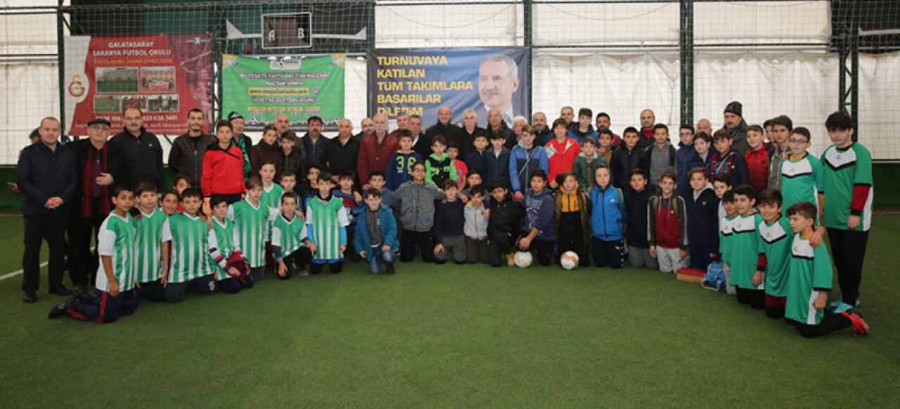 Mahalleler Arası Minikler Futbol Turnuvası başladı