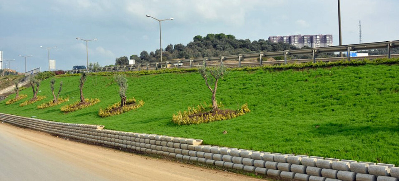 Küçük Sanayi Kavşağına Makyaj