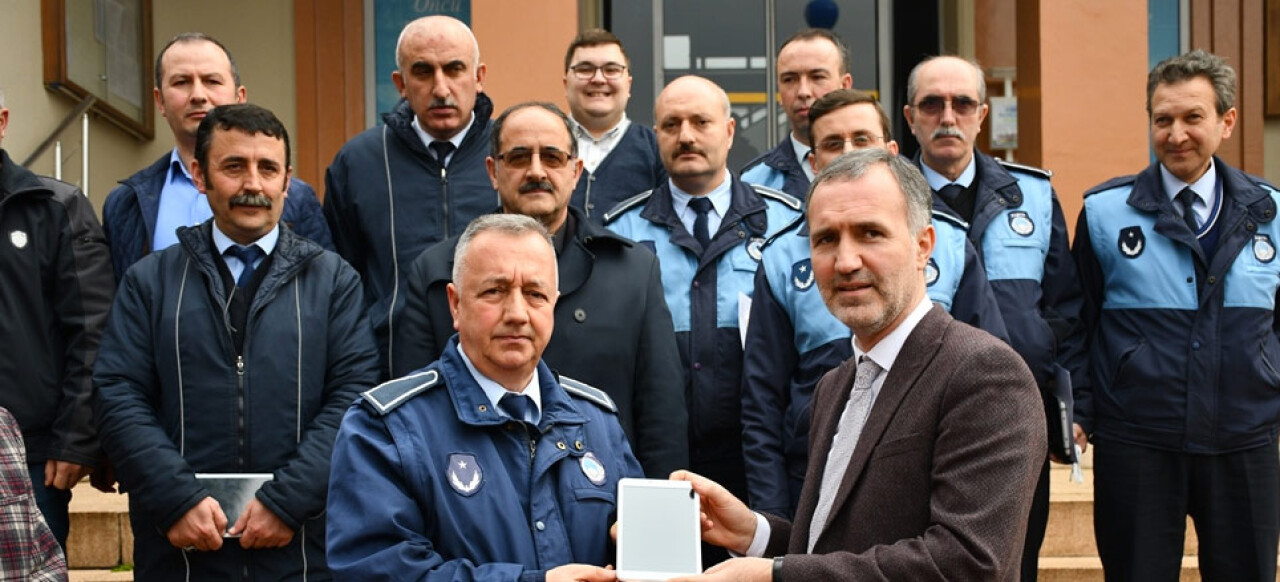 İnegöl Zabıtası'nda Tablet dönemi başladı