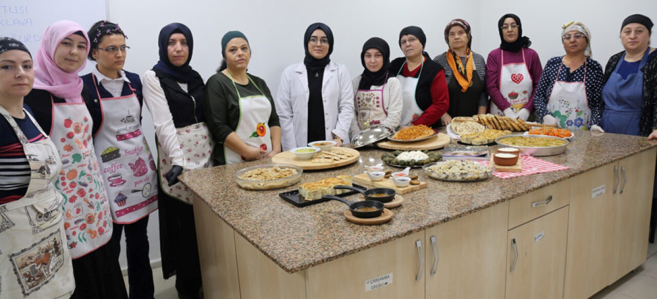 Asırlık yemek KO-MEK mutfağında yeniden hayat buldu