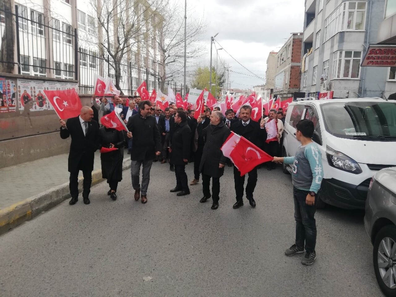 Avcılar’da sevgi yürüyüşü