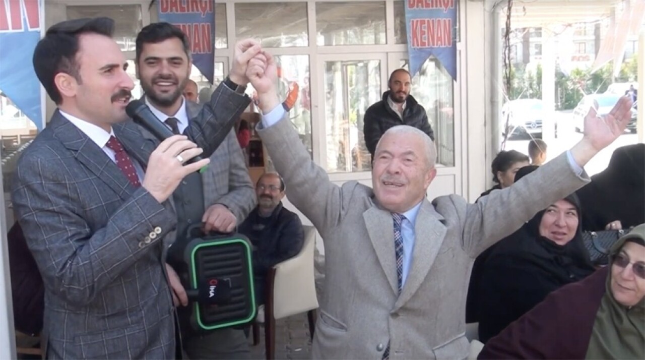 Beylikdüzü adayı Mustafa Necati Işık: "Deniz otobüsü benden, balıklar Kenan Abi’den"