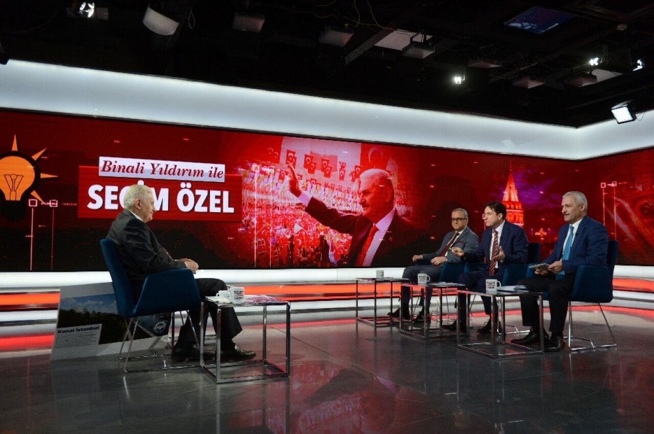 Binali Yıldırım: "Tekrar 7 Haziran havası gayretindeler, bu millet onlara prim vermez"