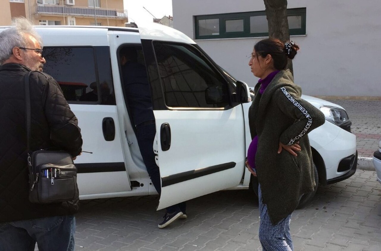 Hırsızlık şüphelisi kadının doğum sancısı tutunca