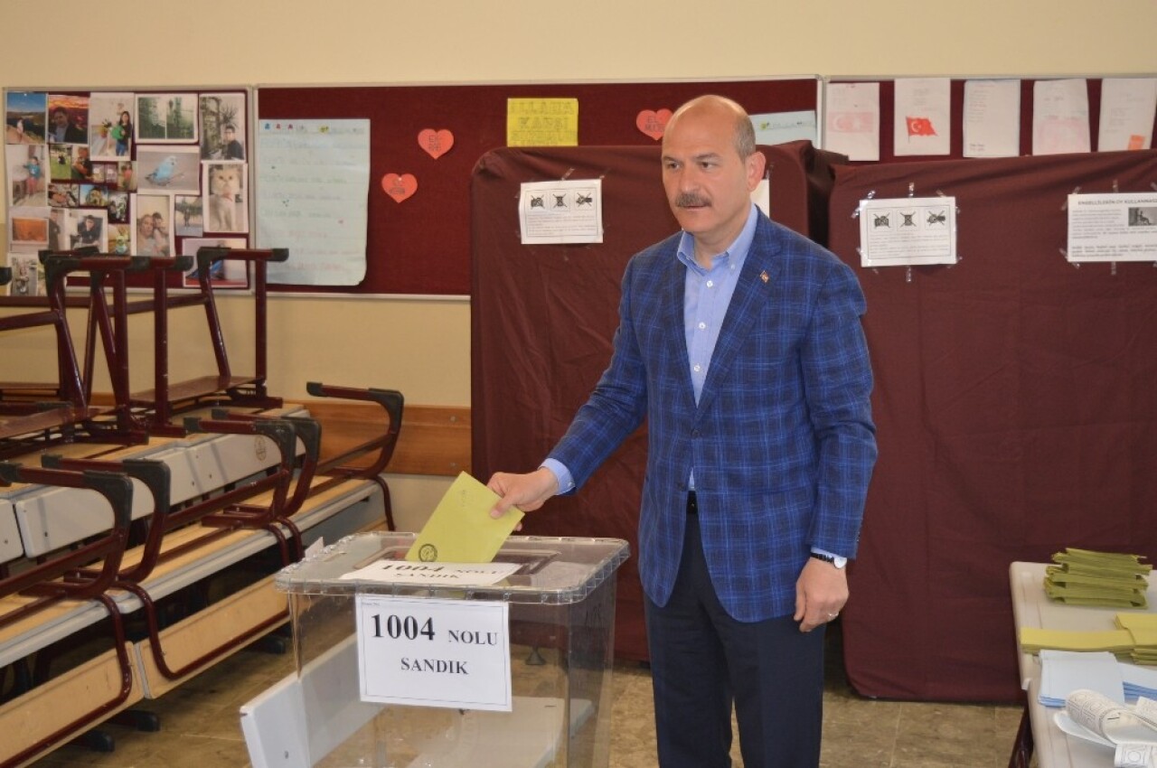 İçişleri Bakanı Süleyman Soylu oyunu kullandı