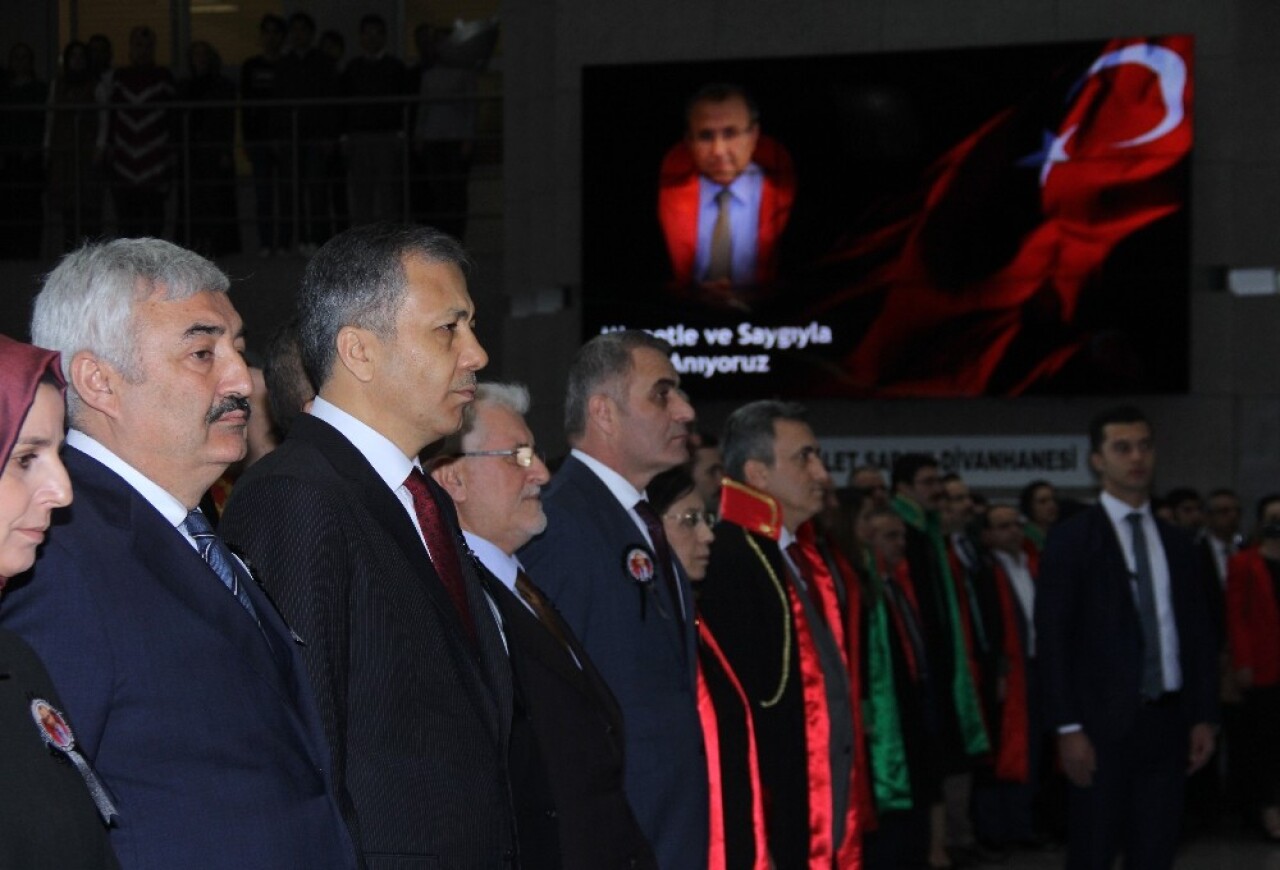 Şehit Savcı Kiraz için anma töreni düzenlendi