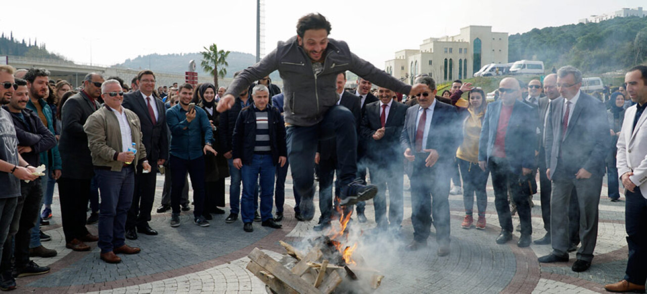 Nevruz Yalova'da coşkuyla kutlandı