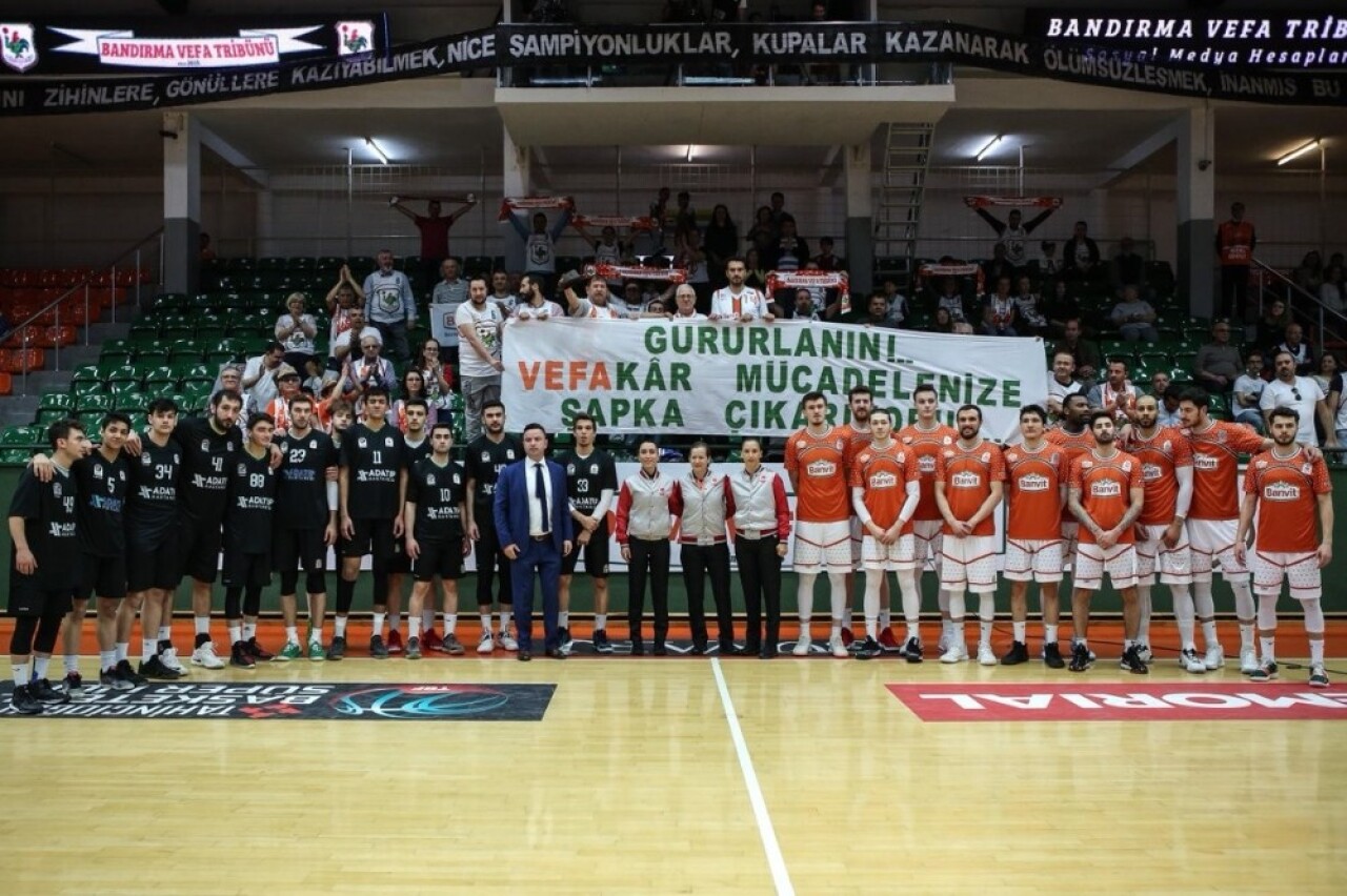 Banvit - Adatıp Sakarya BŞB Basketbol maçında tarihi gün