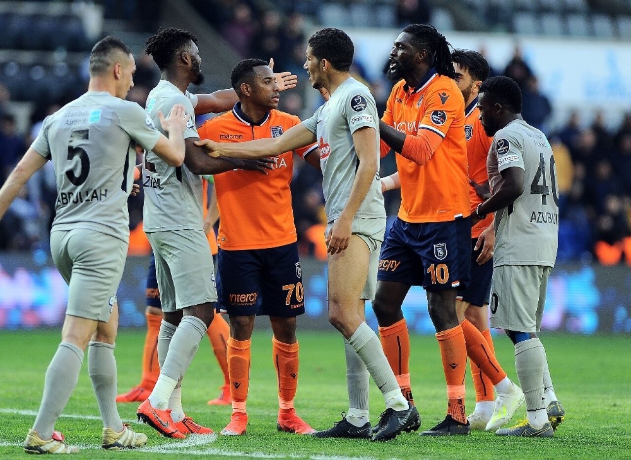 Başakşehir ile Galatasaray arasındaki fark 3’e düştü