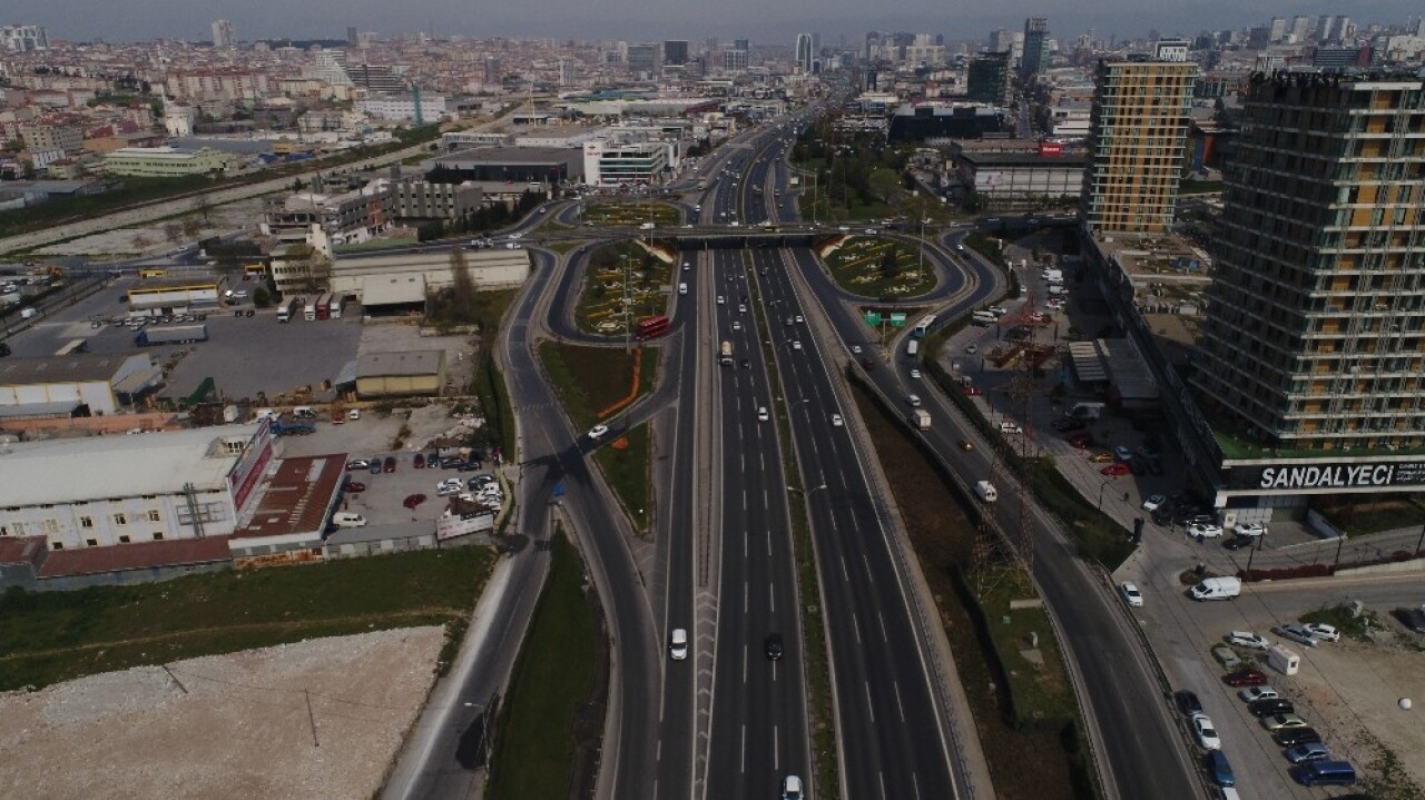 ’Büyük Göç’ nedeniyle kapatılan tüm yollar açıldı