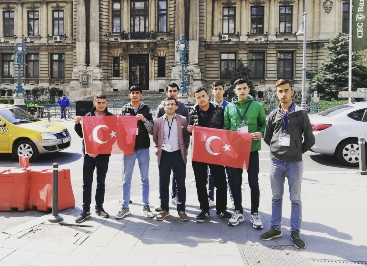 Büyükorhanlı öğrenciler Romanya’da