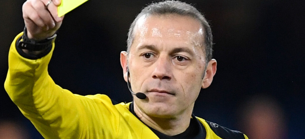 Beşiktaş - Medipol Başakşehir maçında Cüneyt Çakır düdük çalacak.