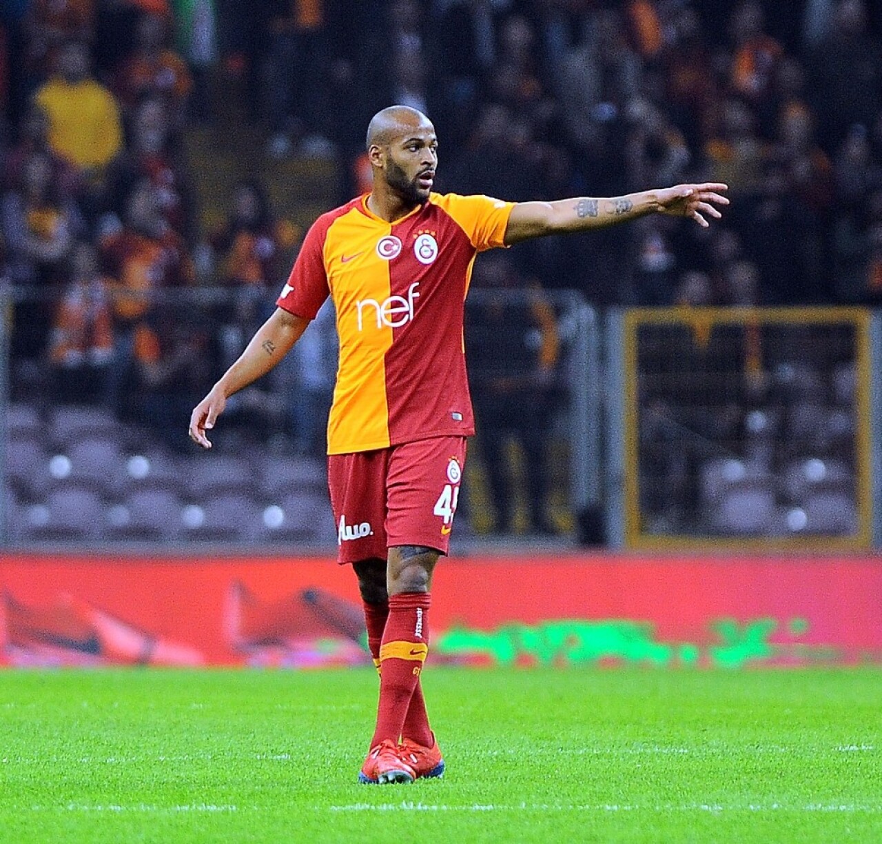 Galatasaray’da iki isim derbiyi kaçıracak