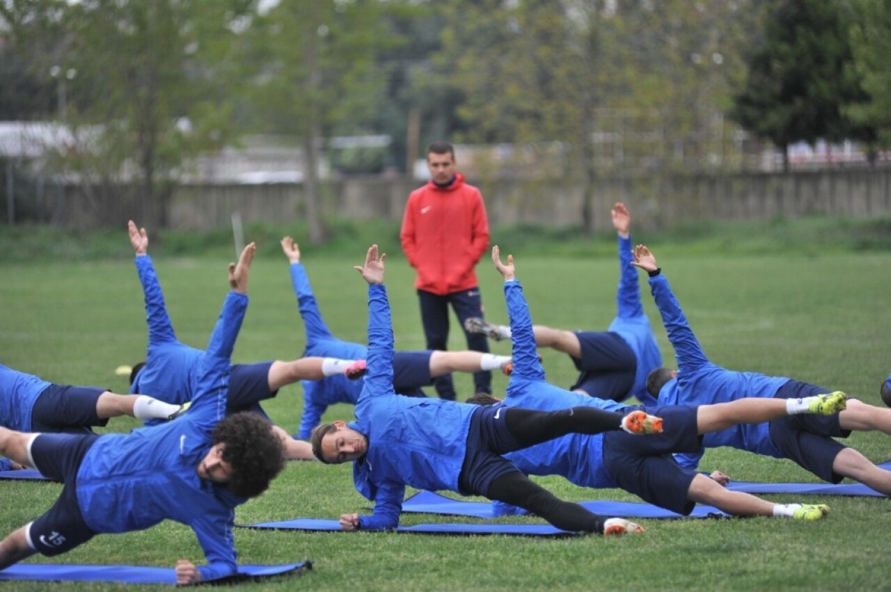 Güldüren: "Oynamayan oyunculara şans vereceğiz"