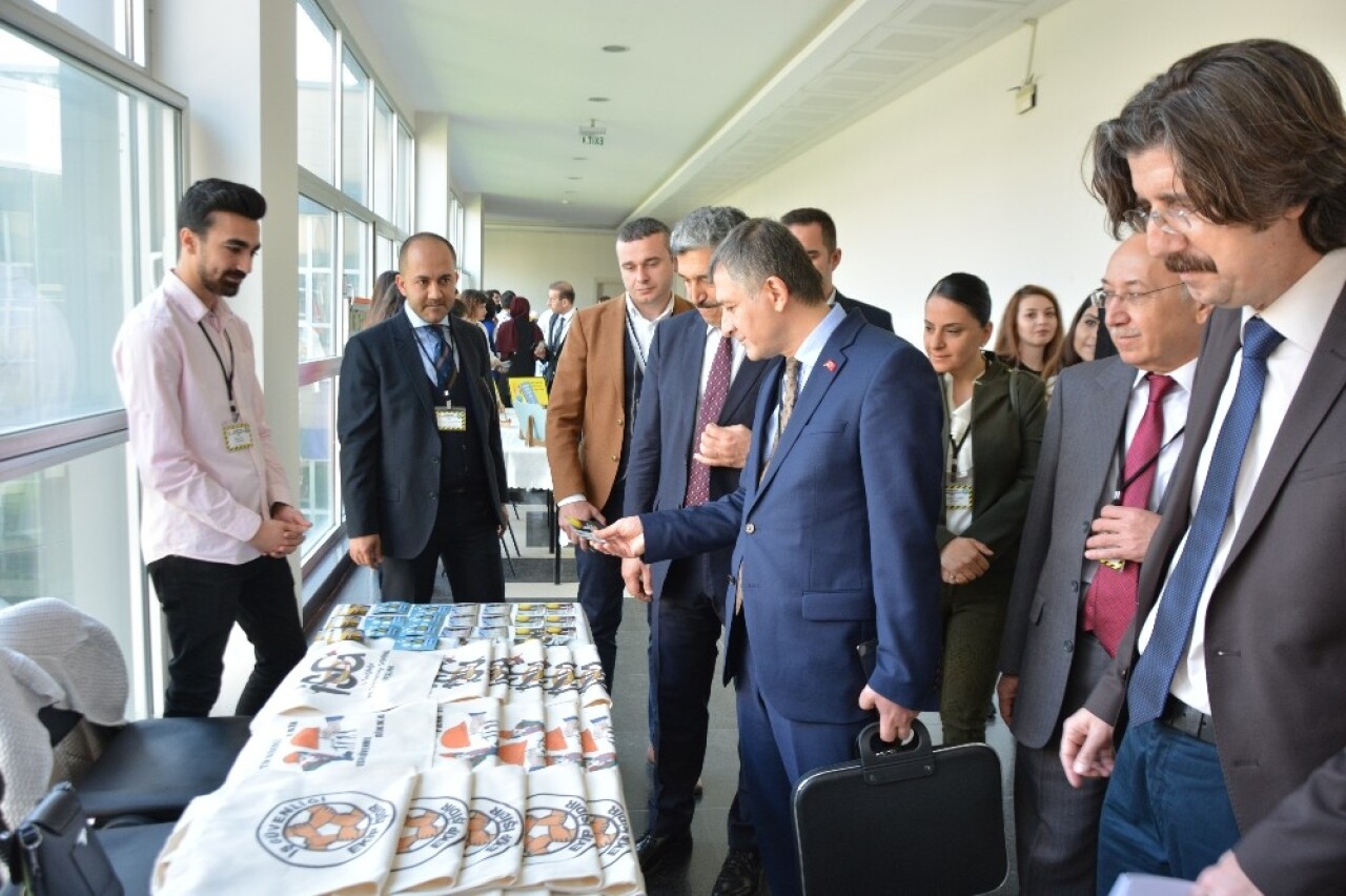 İş sağlığı güvenliği eğitimleri büyük ilgi gördü