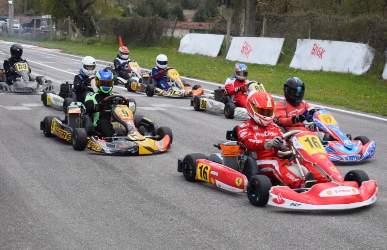 Karting şampiyonası nefes kesti