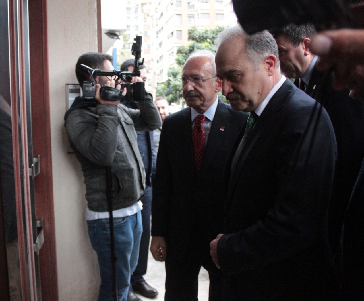 Kılıçdaroğlu’ndan Can Bartu’nun ailesine taziye ziyareti