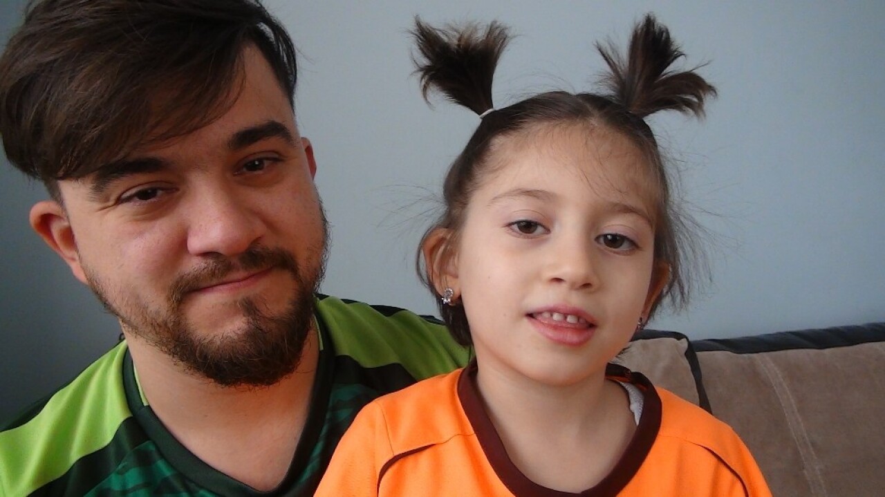 (Özel) Küçük Zeynep eğer tedavi edilmezse 3 yıl içinde ölecek
