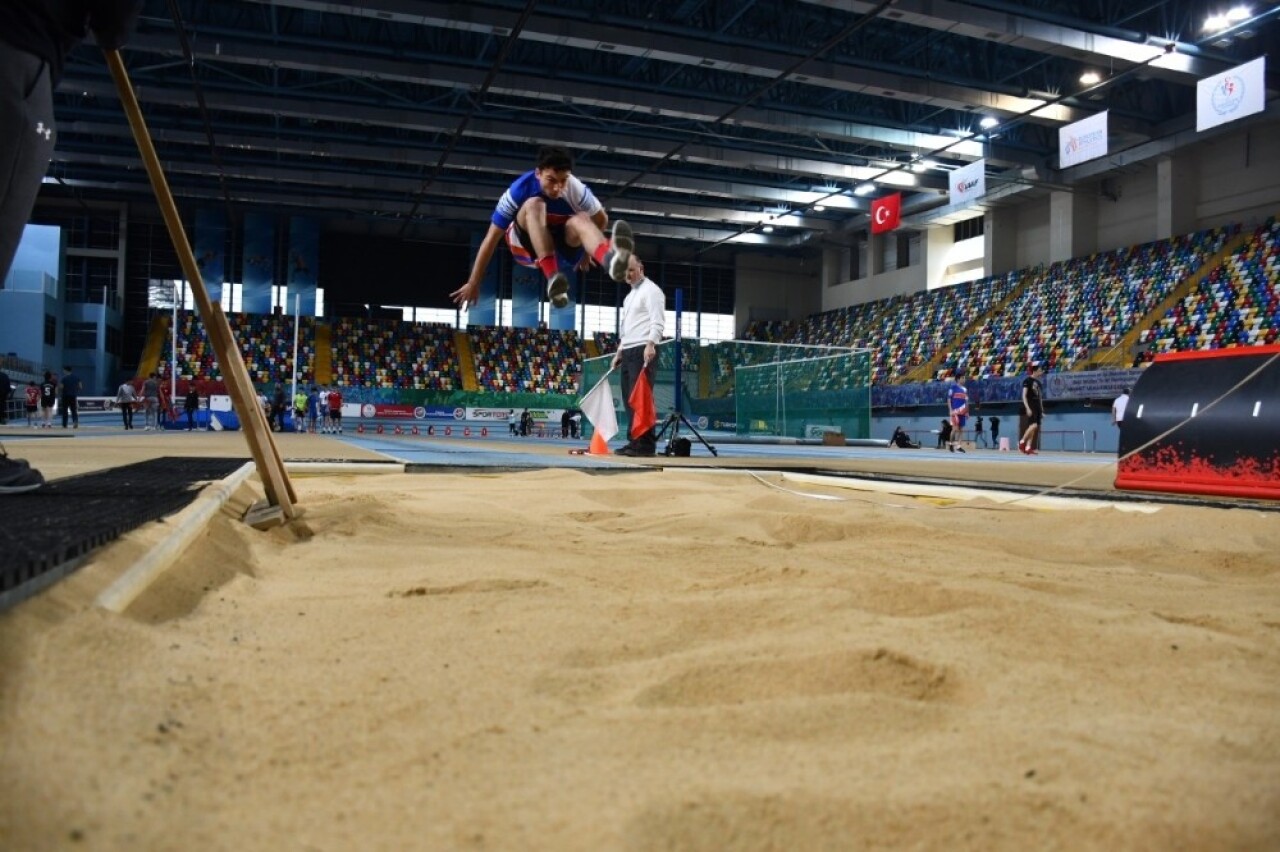 Puanlı Atletizm Yarışları yapıldı