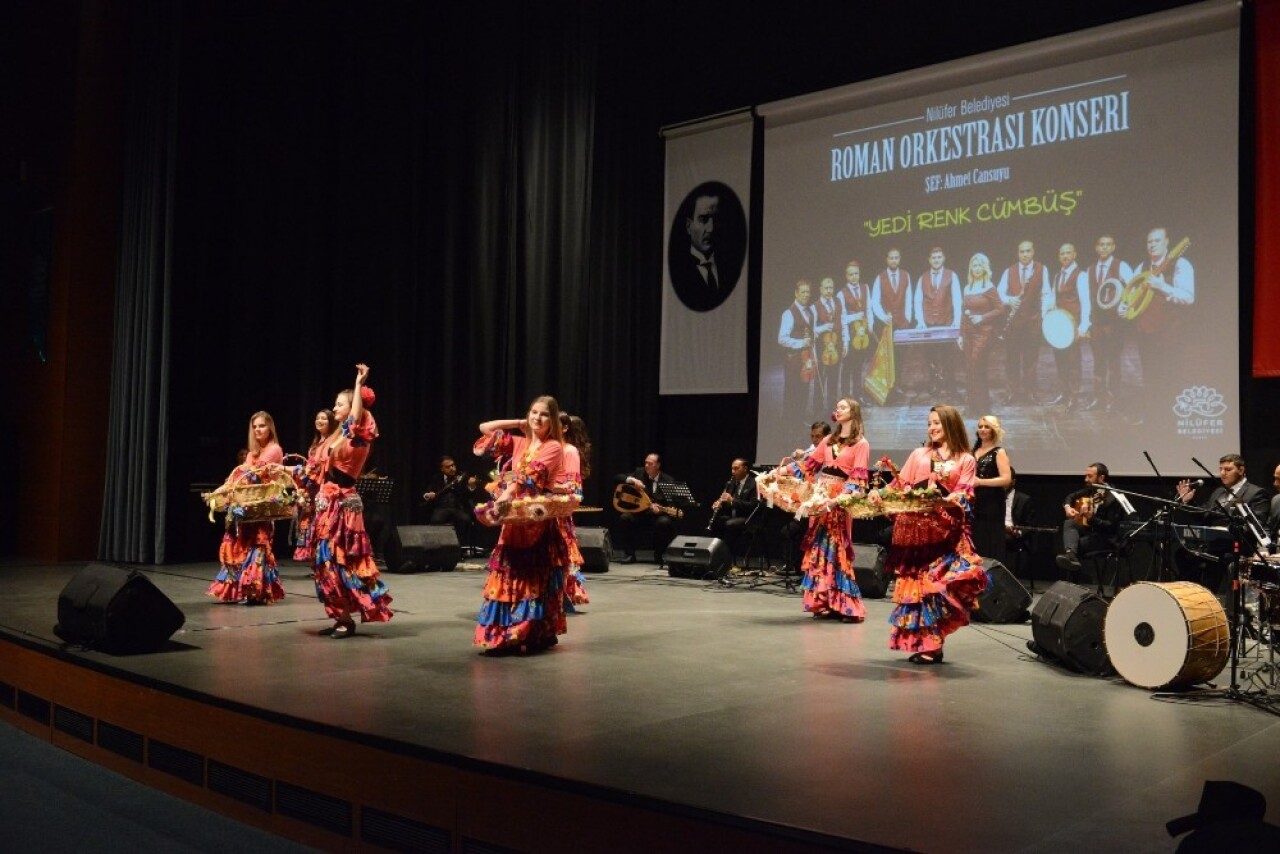 Roman orkestrası coşturdu