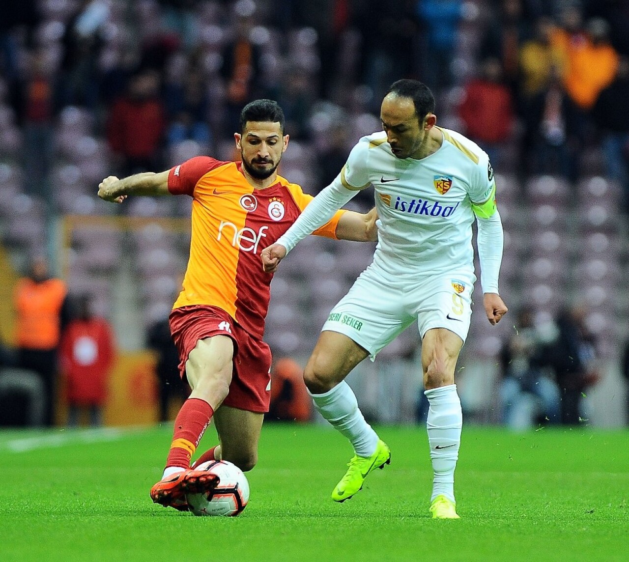 Spor Toto Süper Lig: Galatasaray: 3 - İM Kayserispor: 1 (İlk yarı)