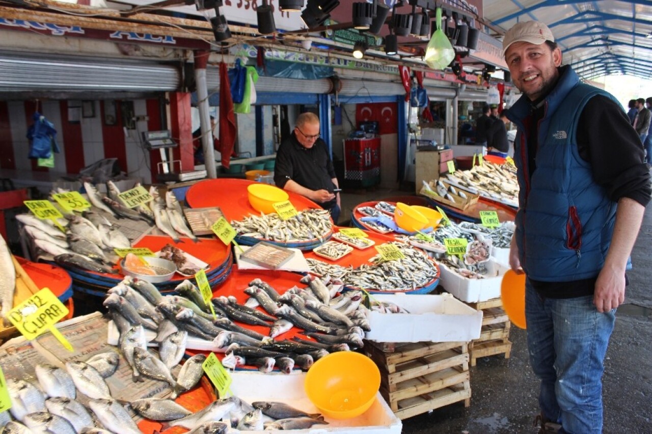 Tezgahlarda yasak bolluğu