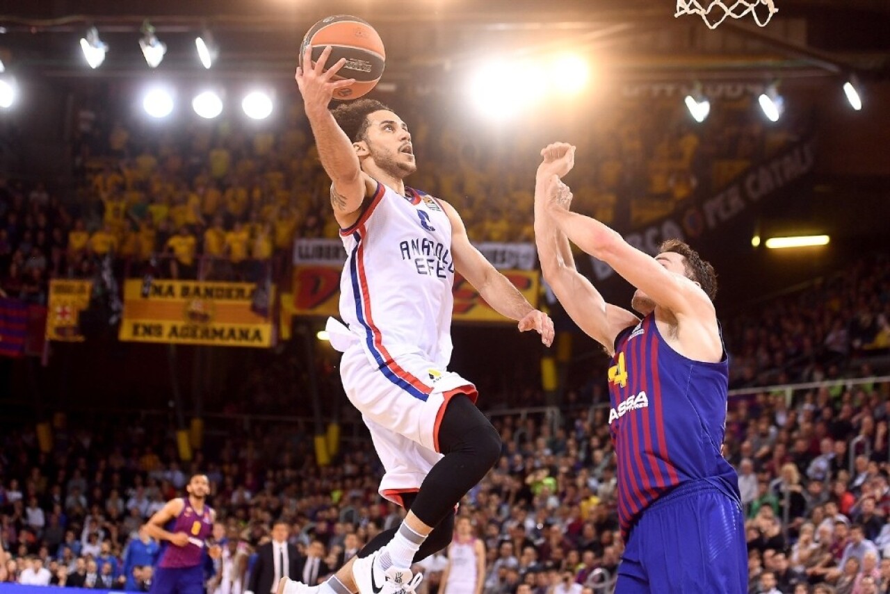 THY Euroleague’de play-off üçüncü maçların MVP’si Shane Larkin