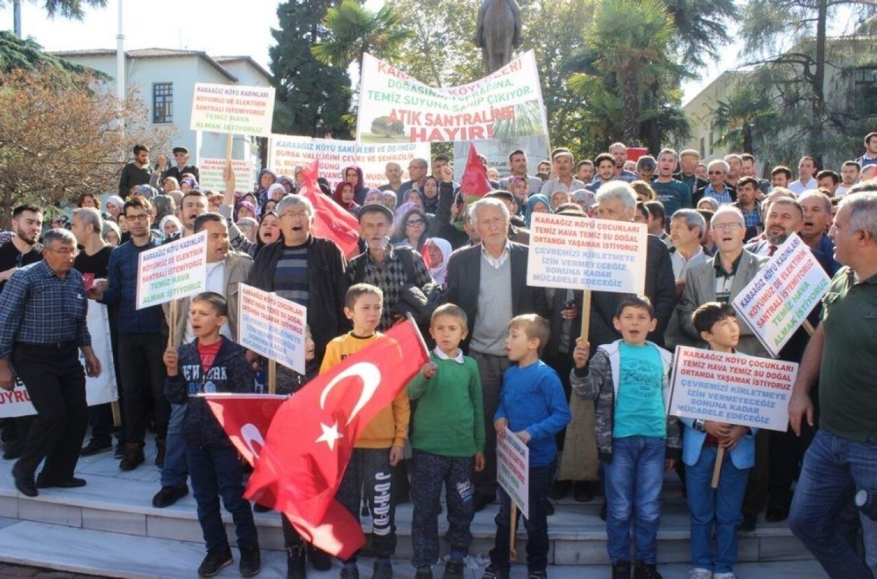 370 gündür direnen köylülerin zaferi