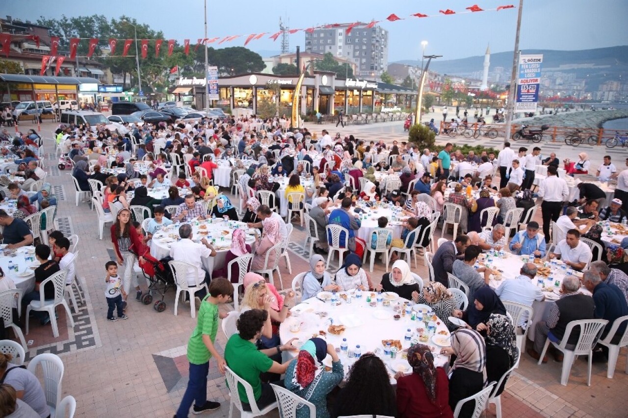 Aktaş’tan Gemlik’te birlik ve beraberlik mesajları