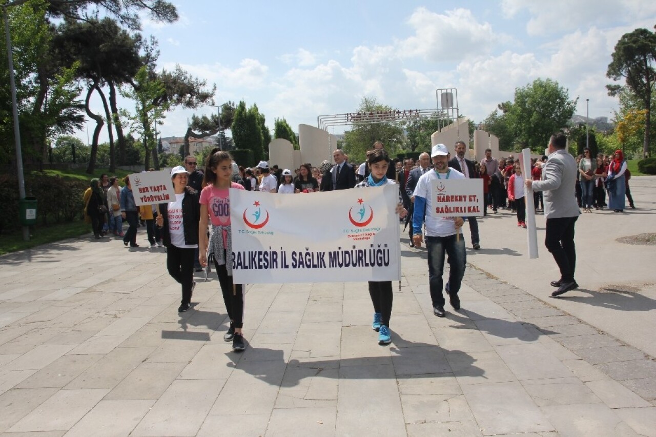 Balıkesir’de 10 Mayıs Dünya Hareket günü kutlandı