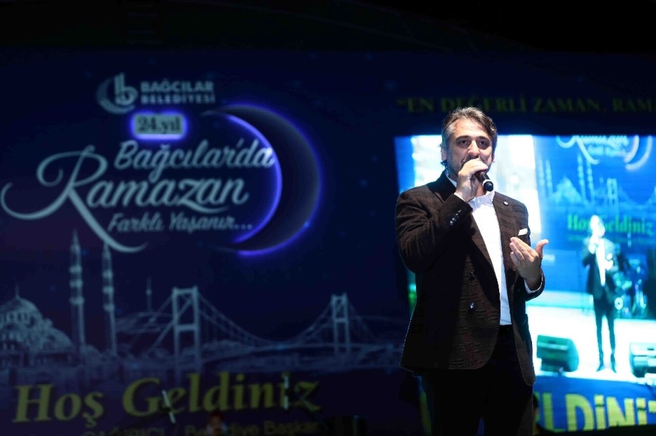 Boşnak sanatçı Zeyd Şoto ve Eşref Ziya Terzi Bağcılar’da konser verdi