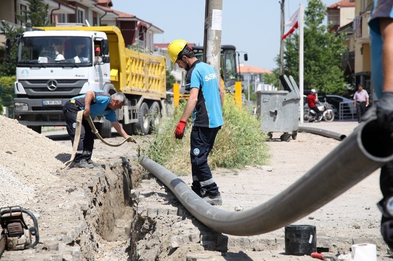 Erenler’de içmesuyu altyapısı yenileniyor