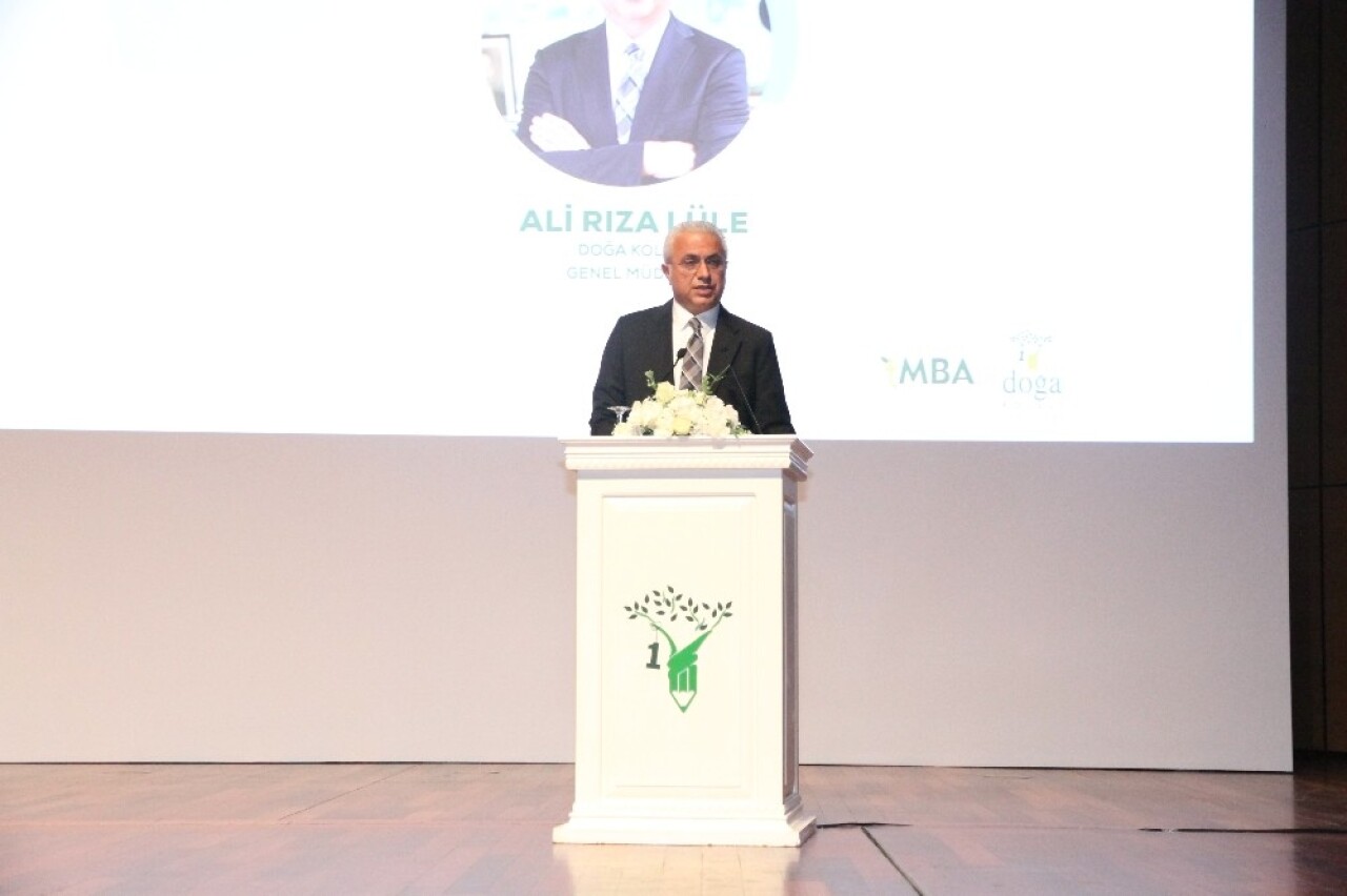 Geleceğin liderleri iş dünyasının duayenleriyle buluştu