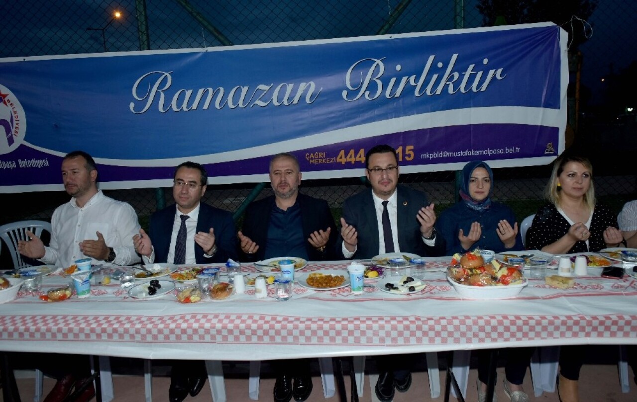 Gönüller birlik iftarında buluştu