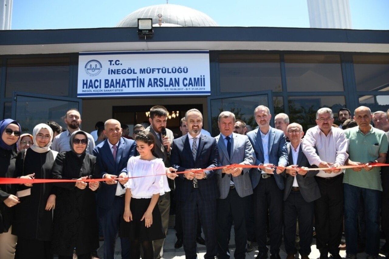 Hacı Bahattin Arslan Camii ibadete açıldı