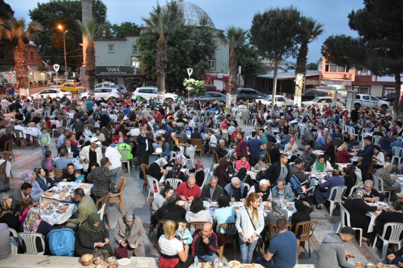 İmece usulü iftar büyük ilgi gördü