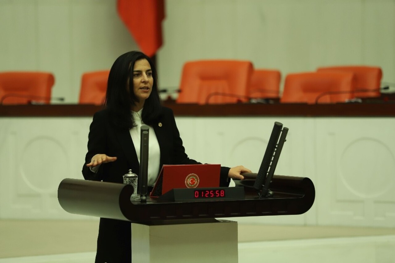 Müşerref Pervin Tuba Durgut: "Tütün endüstrisinin hiçbir etik değeri yok”
