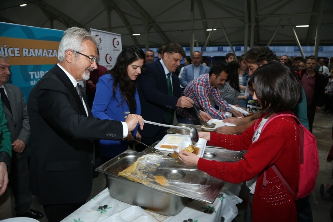 Nilüfer’de iftarlar birlikte güzel