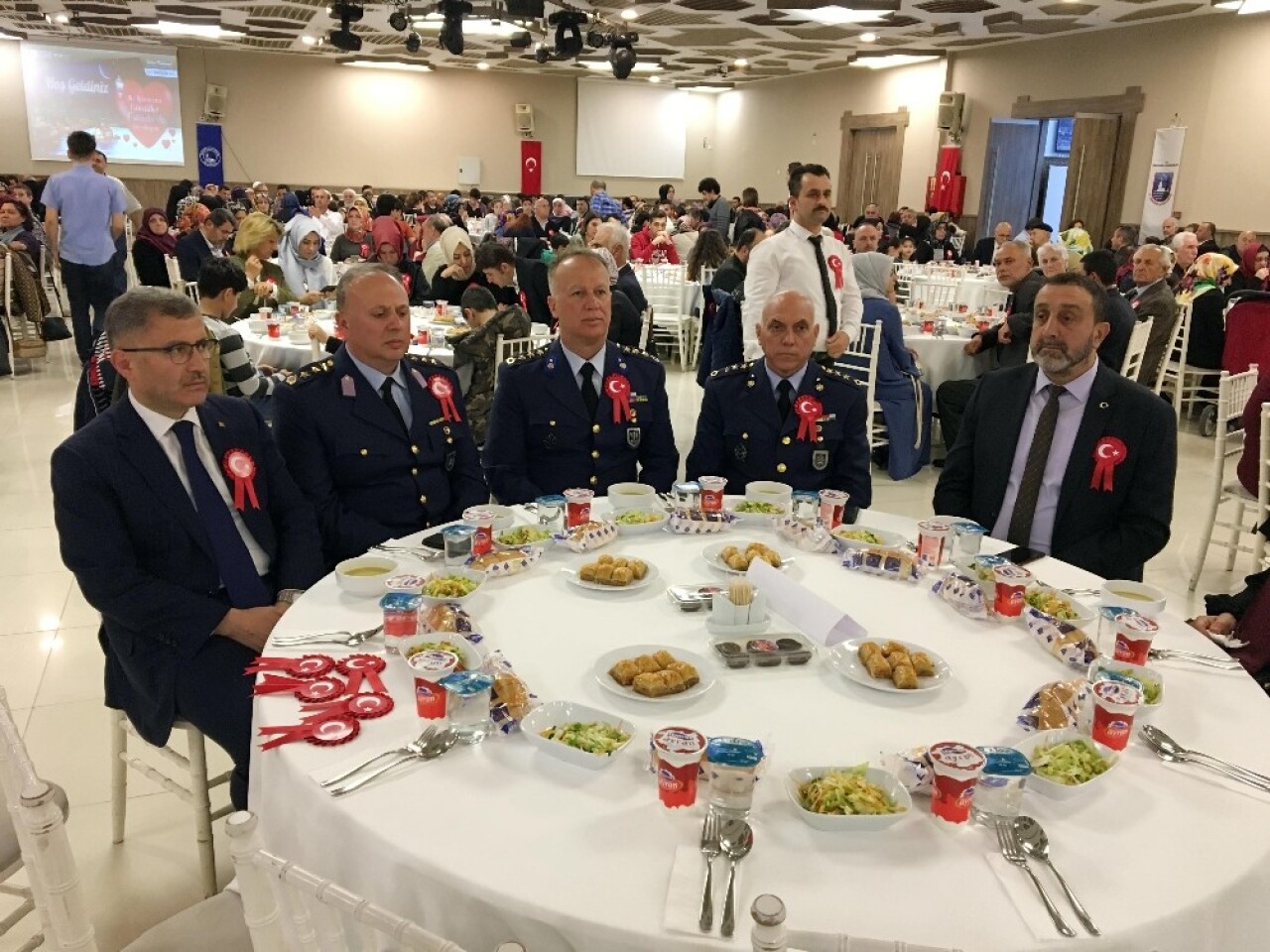 Üsküdar’da şehit ve gazi aileleri iftarda bir araya geldi