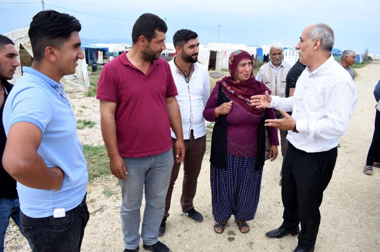 Aydın mevsimlik işçileri ziyaret etti