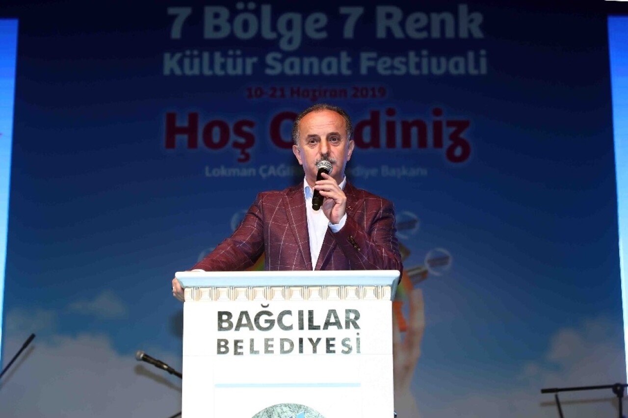 Bağcılar Meydanı, Bitlis ve Adıyaman ezgileriyle şenlendi