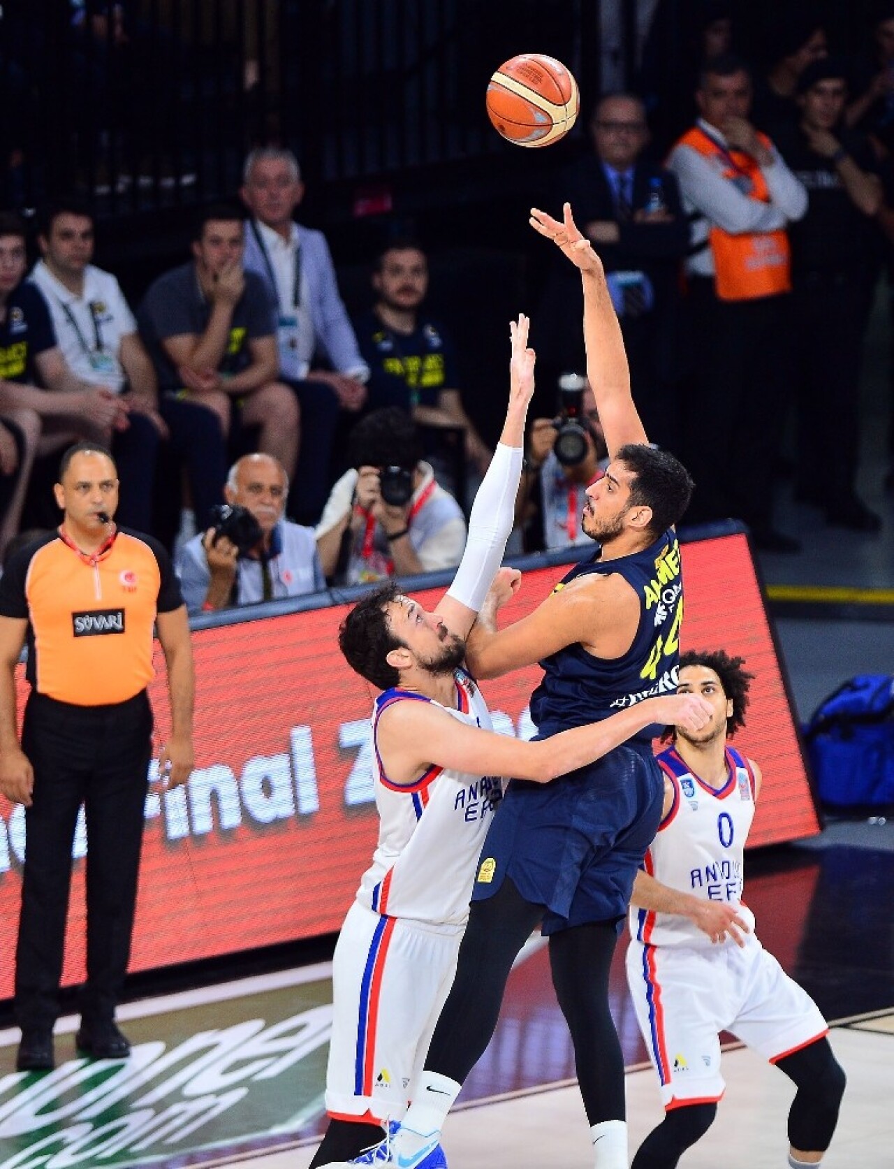 Basketbolda şampiyon 7. maçta belli oldu